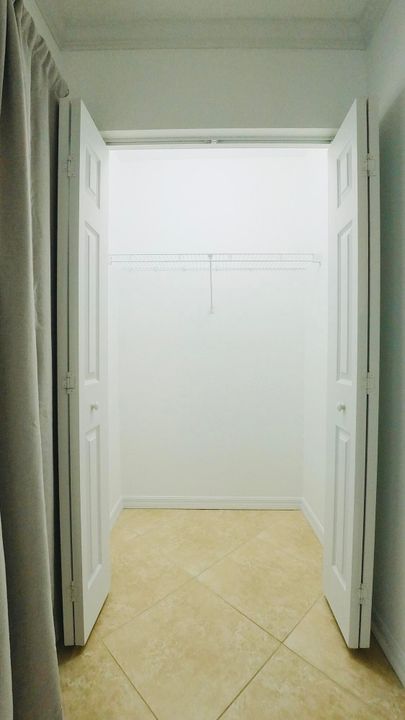 出租: $3,450 (2 贝兹, 2 浴室, 1200 平方英尺)