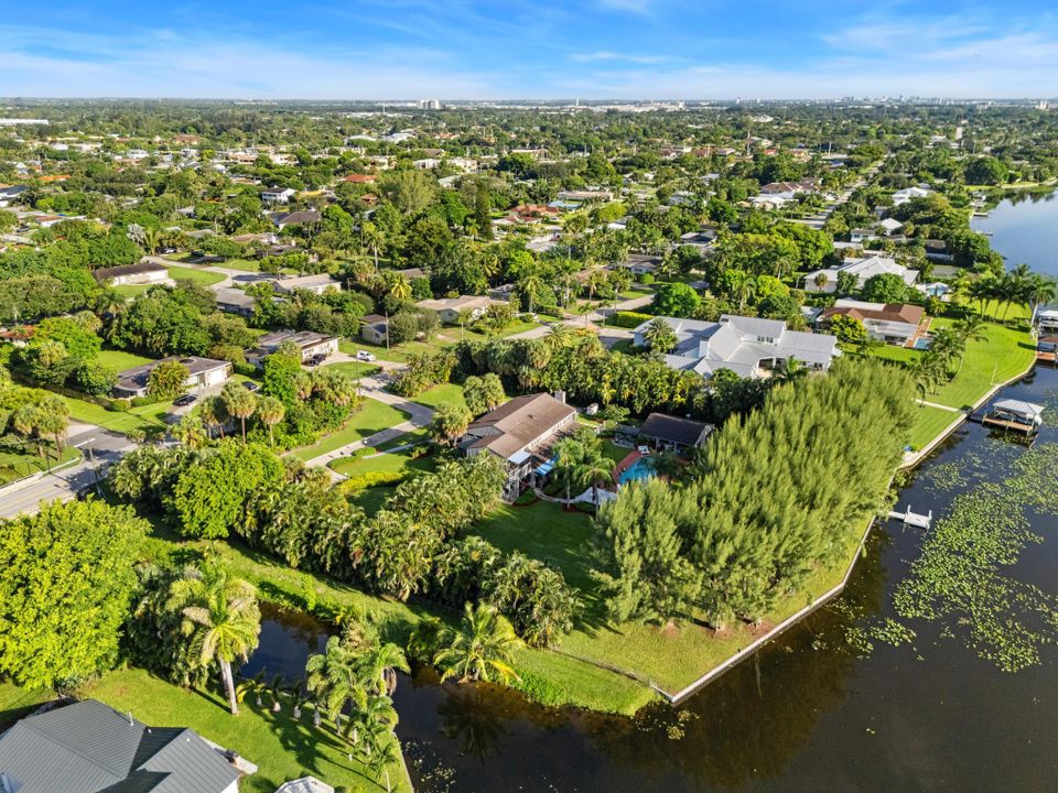 待售: $5,250,000 (6 贝兹, 4 浴室, 4302 平方英尺)