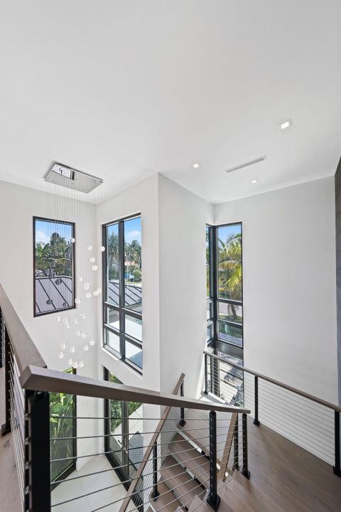 待售: $5,695,000 (6 贝兹, 6 浴室, 4507 平方英尺)