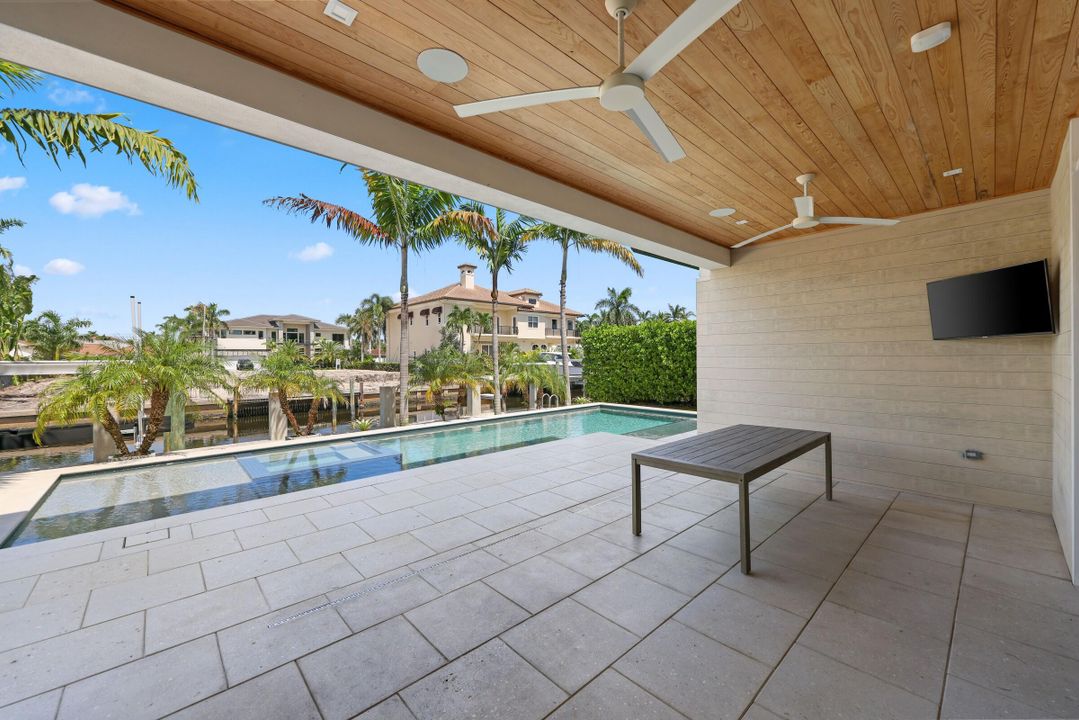 待售: $5,695,000 (6 贝兹, 6 浴室, 4507 平方英尺)