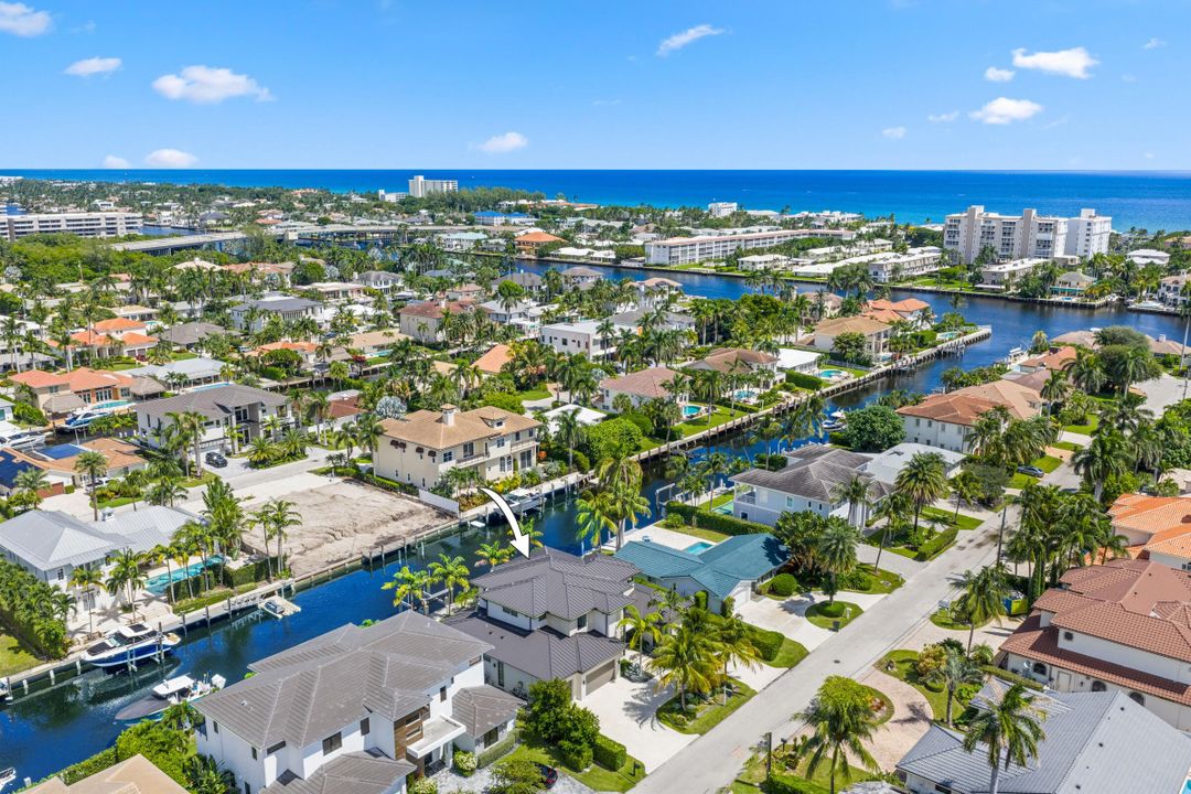 待售: $5,695,000 (6 贝兹, 6 浴室, 4507 平方英尺)