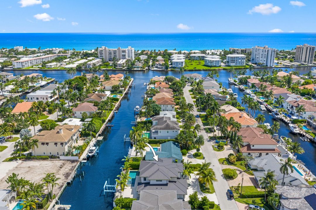 待售: $5,695,000 (6 贝兹, 6 浴室, 4507 平方英尺)