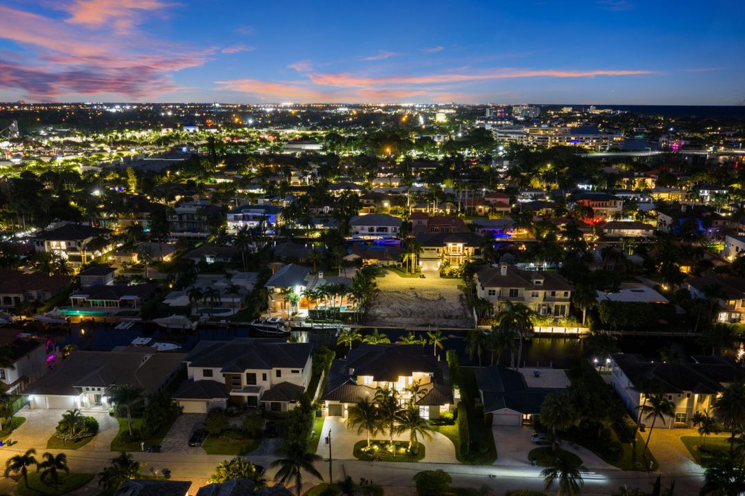 待售: $5,695,000 (6 贝兹, 6 浴室, 4507 平方英尺)