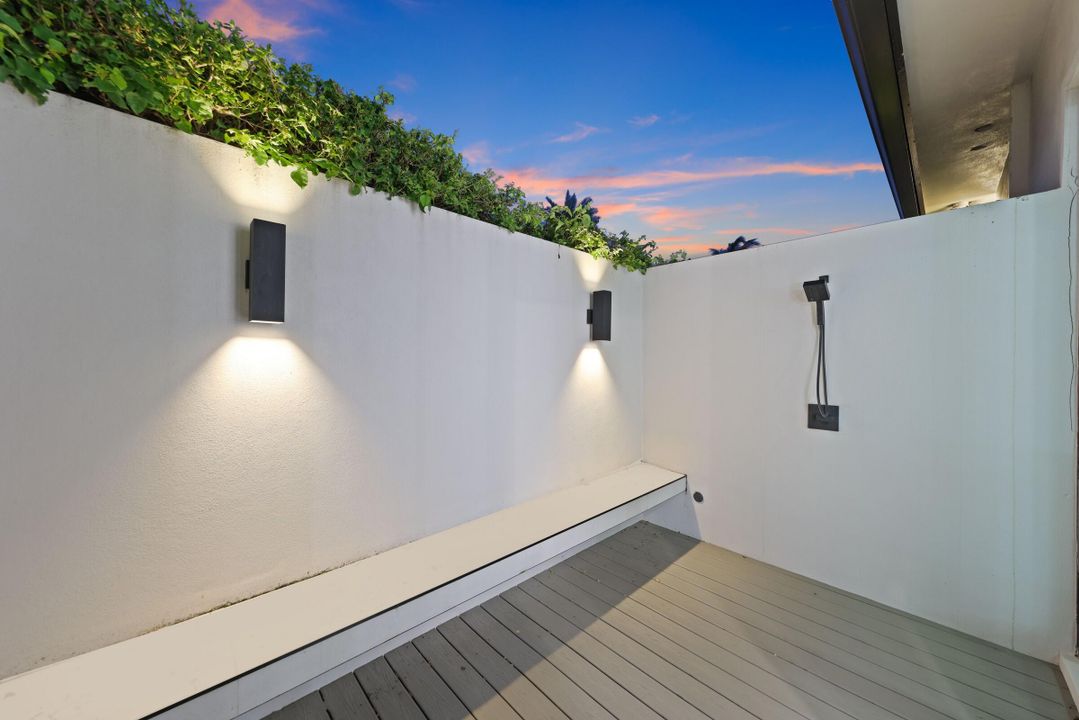 待售: $5,695,000 (6 贝兹, 6 浴室, 4507 平方英尺)