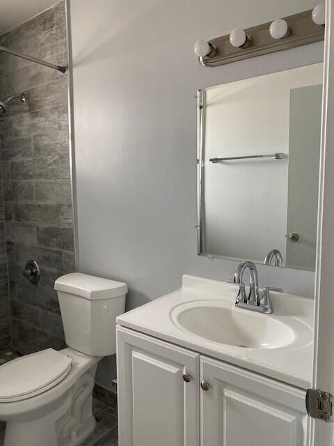 Activo con contrato: $2,100 (2 camas, 2 baños, 860 Pies cuadrados)