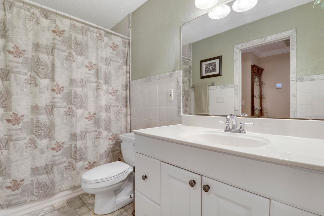 For Sale: $1,399,000 (6 beds, 3 baths, 3049 Square Feet)