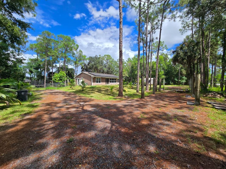 For Sale: $619,000 (3 beds, 2 baths, 1410 Square Feet)