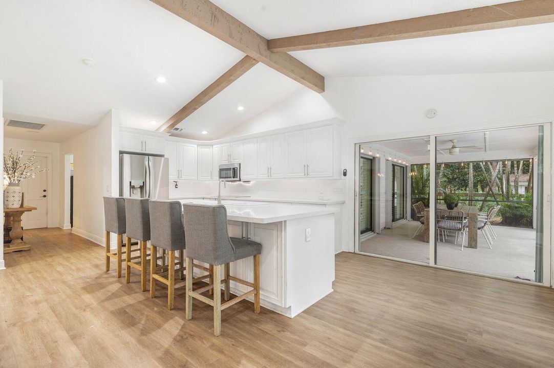 На продажу: $1,699,000 (5 спален, 3 ванн, 3002 Квадратных фут)