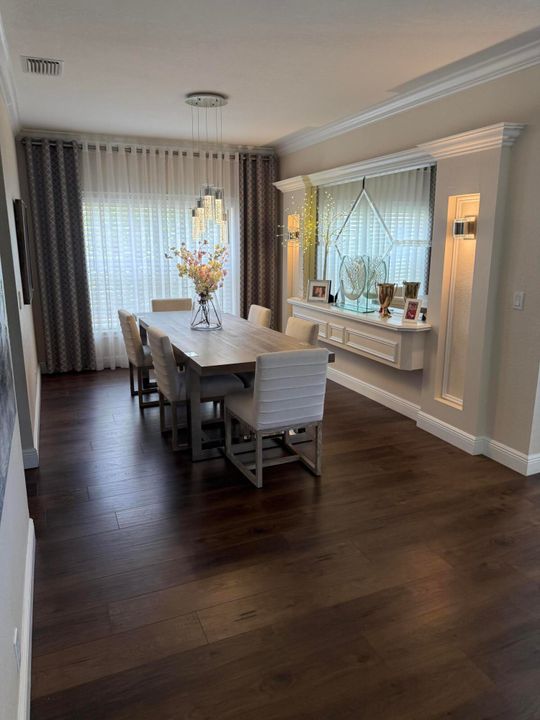 Active With Contract: $11,500 (4 beds, 3 baths, 3506 Square Feet)