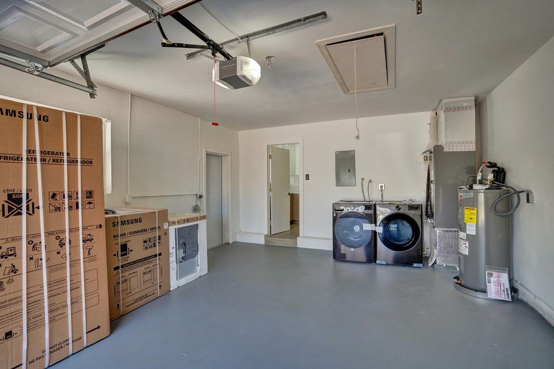 Active With Contract: $765,000 (4 beds, 3 baths, 1555 Square Feet)