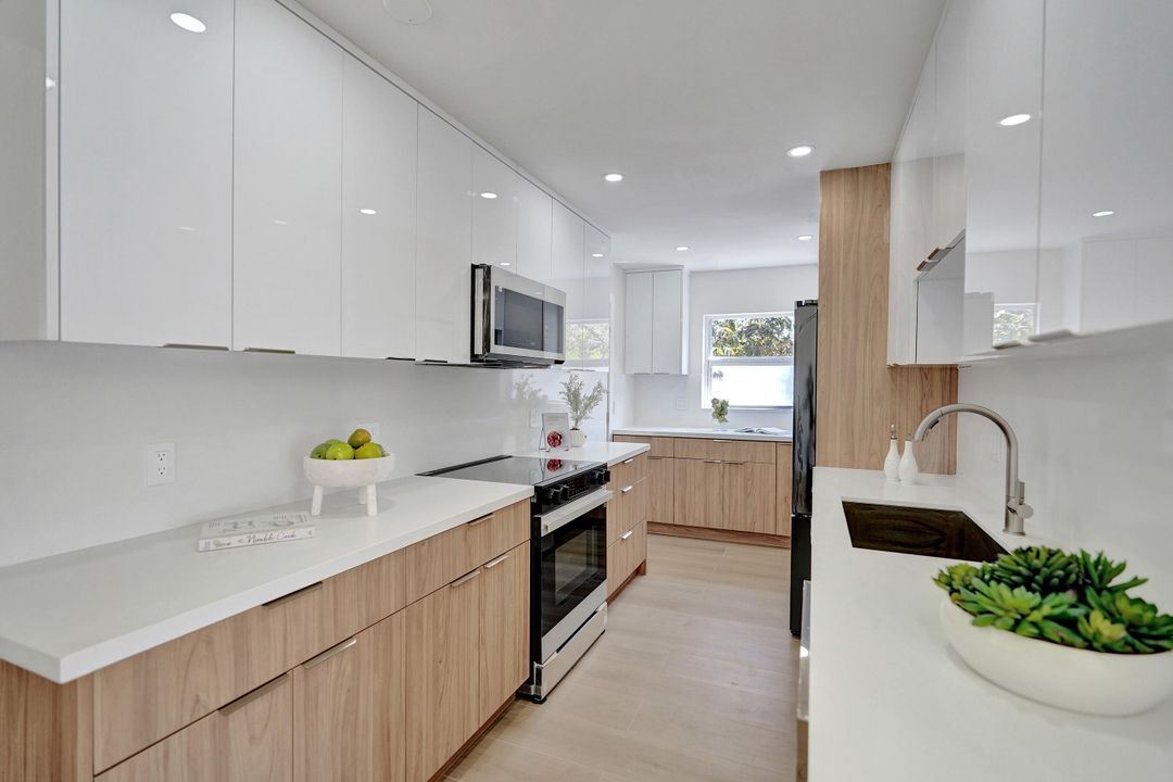 Active With Contract: $765,000 (4 beds, 3 baths, 1555 Square Feet)