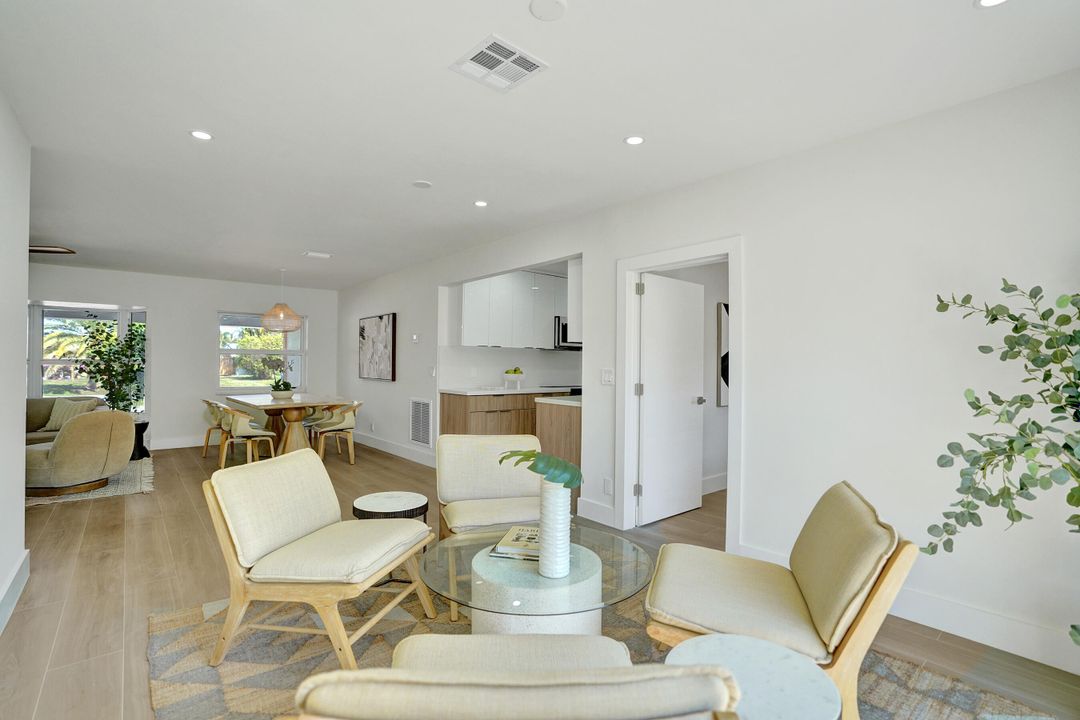 Active With Contract: $765,000 (4 beds, 3 baths, 1555 Square Feet)