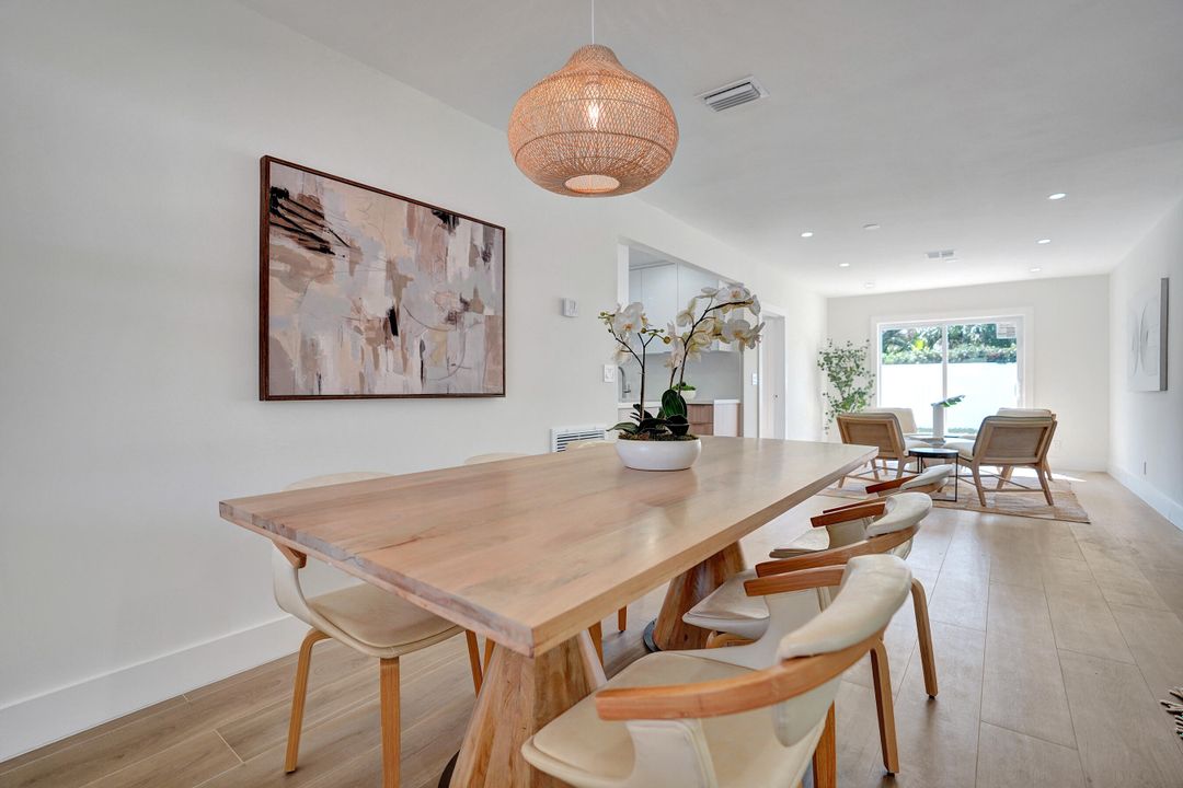 Active With Contract: $765,000 (4 beds, 3 baths, 1555 Square Feet)