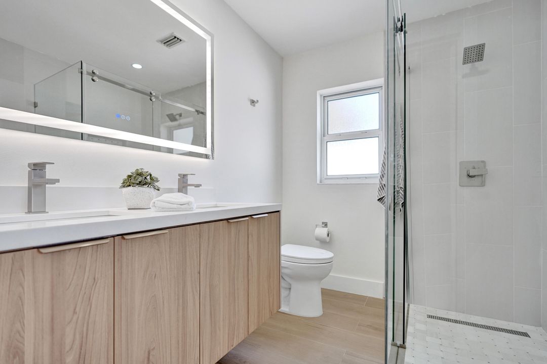 Active With Contract: $765,000 (4 beds, 3 baths, 1555 Square Feet)