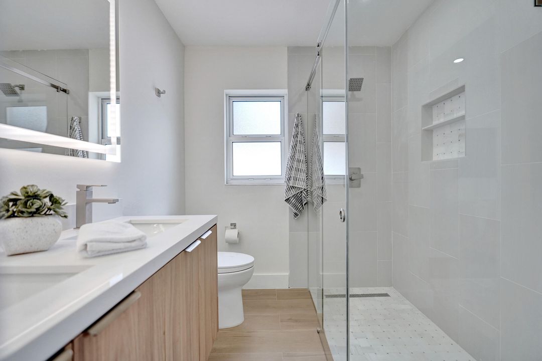 Active With Contract: $765,000 (4 beds, 3 baths, 1555 Square Feet)