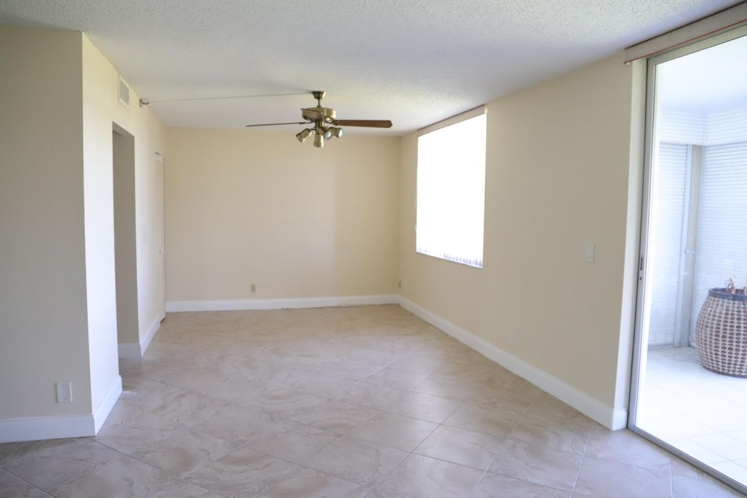 For Sale: $190,000 (2 beds, 2 baths, 1316 Square Feet)