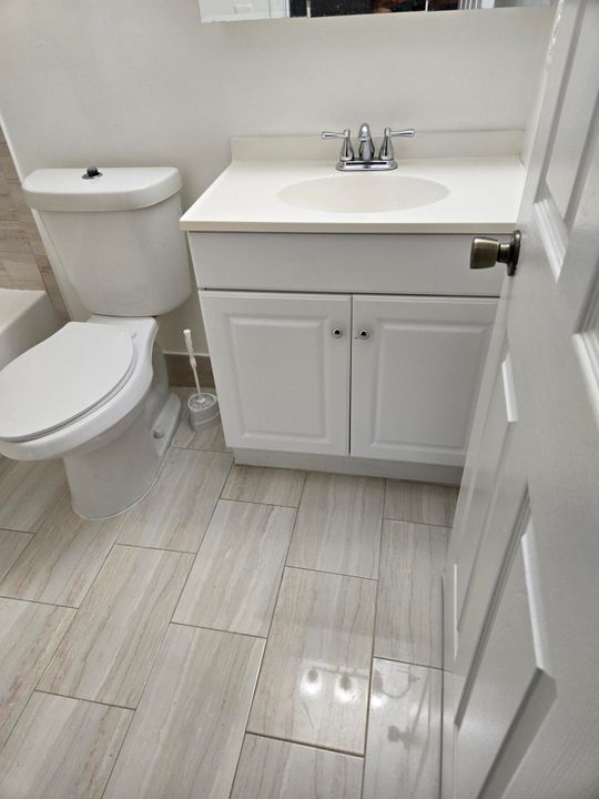 En Venta: $299,950 (3 camas, 2 baños, 1402 Pies cuadrados)