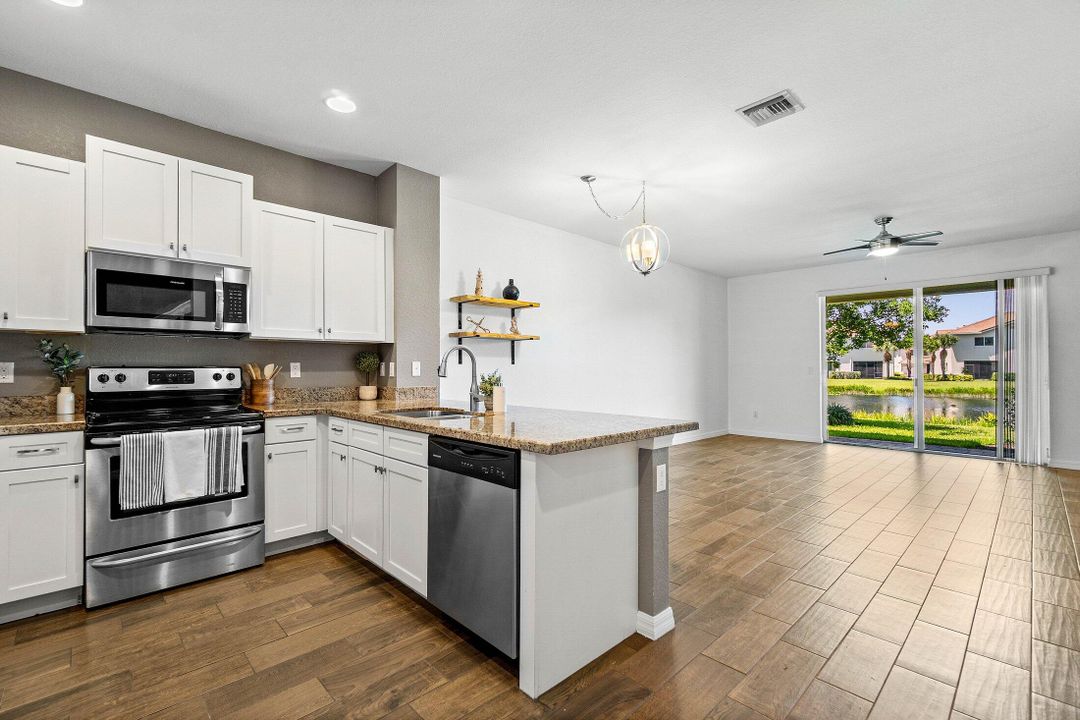 待售: $388,000 (3 贝兹, 2 浴室, 1578 平方英尺)