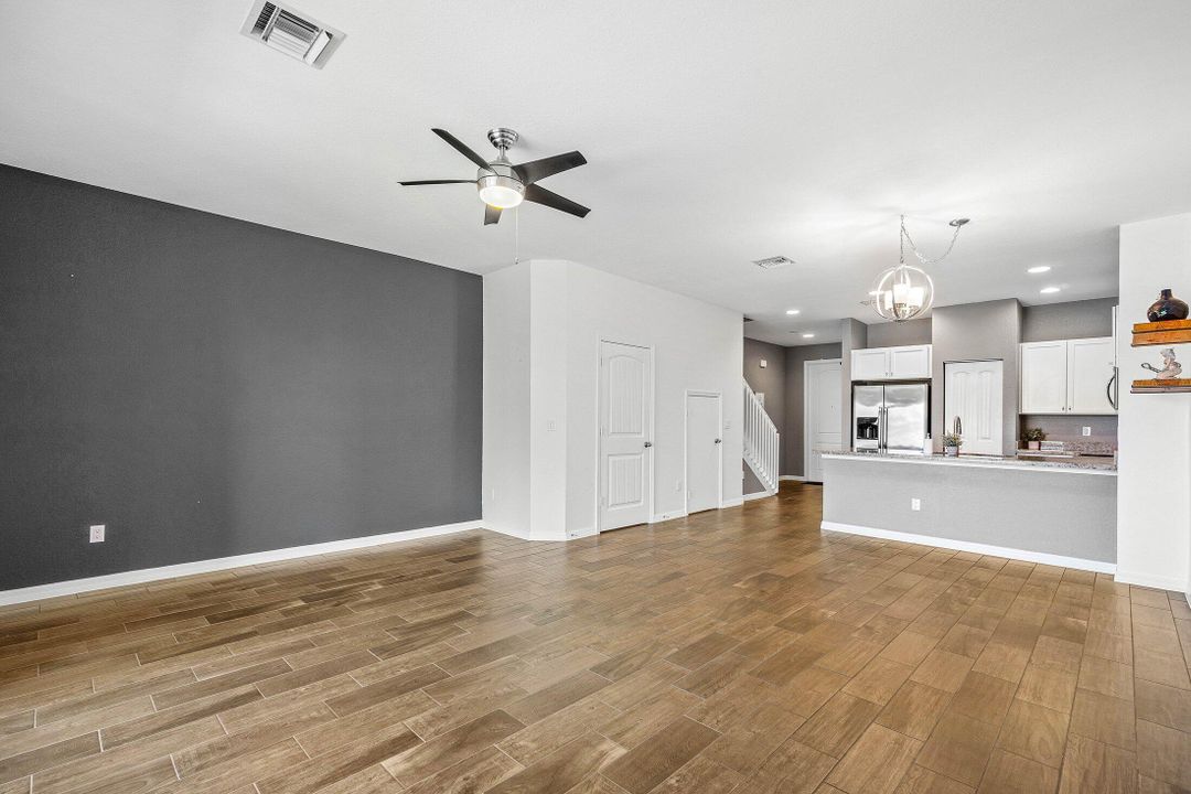 待售: $388,000 (3 贝兹, 2 浴室, 1578 平方英尺)