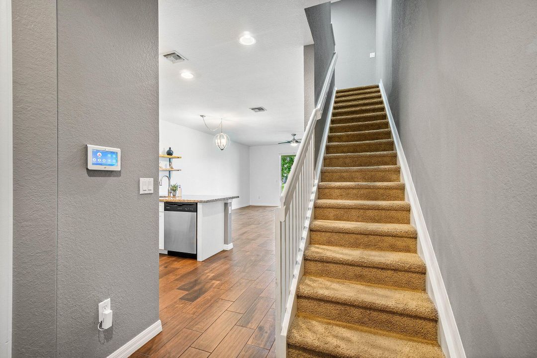 待售: $388,000 (3 贝兹, 2 浴室, 1578 平方英尺)