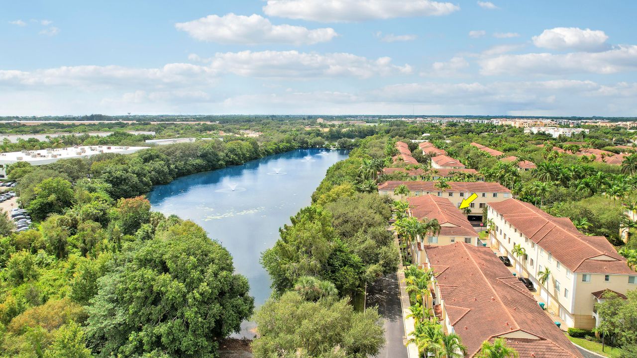 待售: $425,000 (3 贝兹, 2 浴室, 1739 平方英尺)