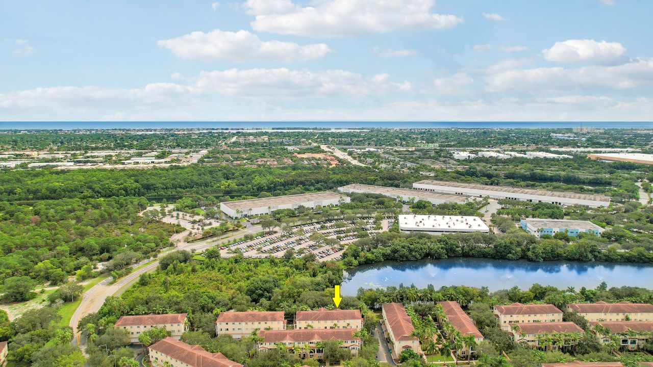 待售: $425,000 (3 贝兹, 2 浴室, 1739 平方英尺)