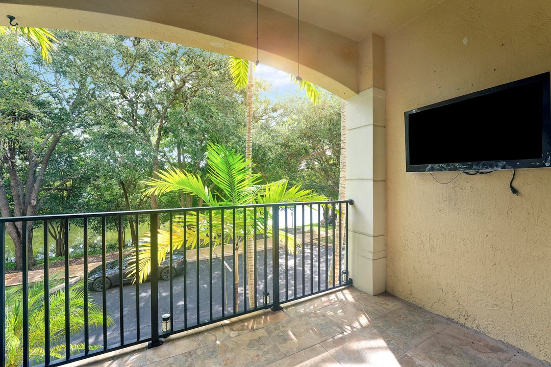 待售: $425,000 (3 贝兹, 2 浴室, 1739 平方英尺)