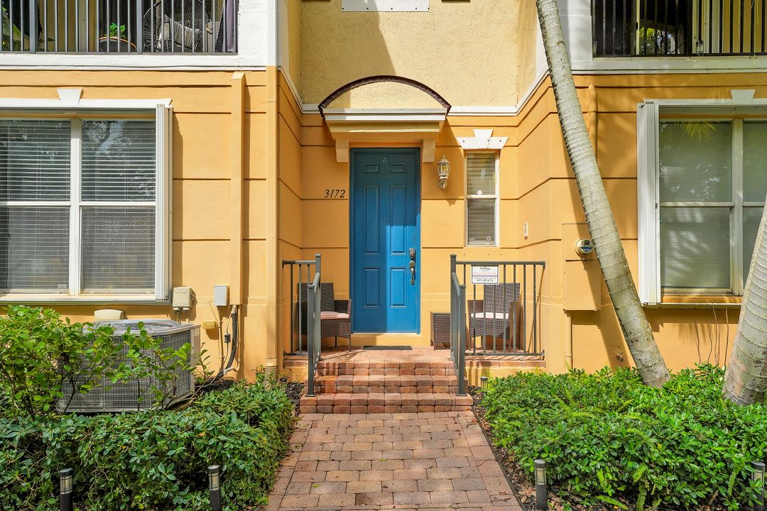 待售: $425,000 (3 贝兹, 2 浴室, 1739 平方英尺)