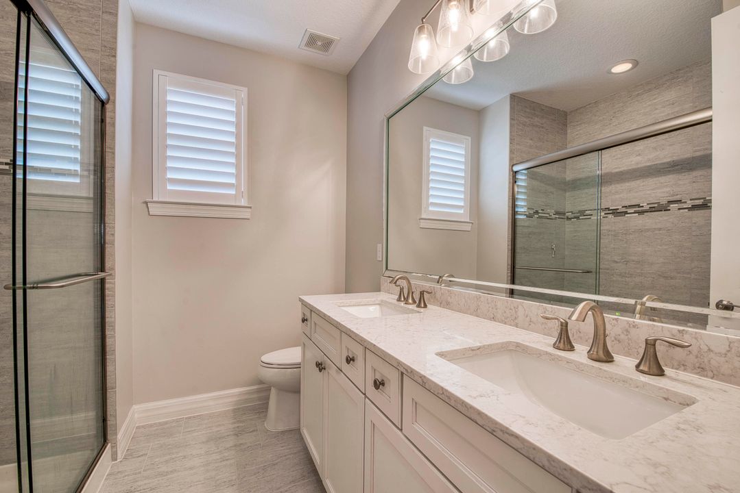 Active With Contract: $2,569,990 (5 beds, 6 baths, 5125 Square Feet)