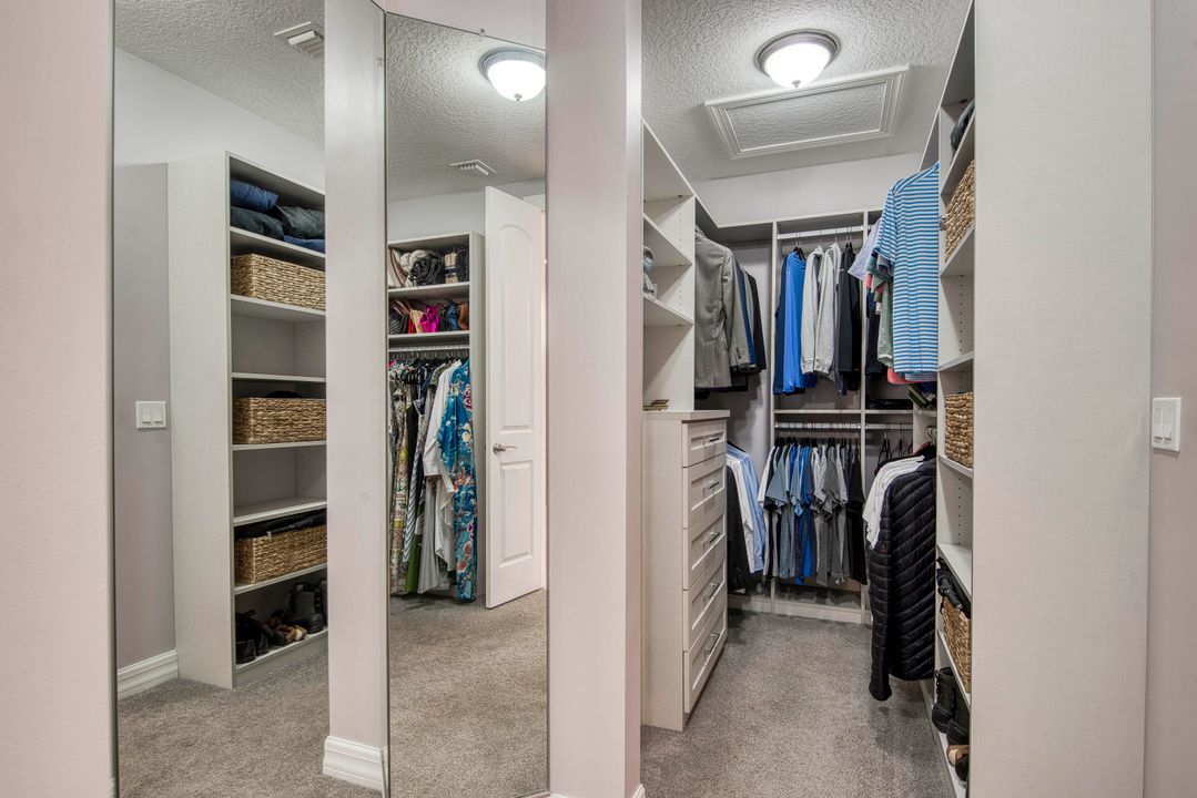 Active With Contract: $2,569,990 (5 beds, 6 baths, 5125 Square Feet)