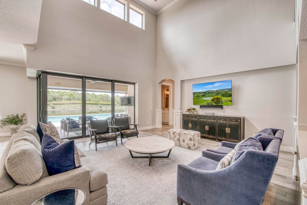 Active With Contract: $2,569,990 (5 beds, 6 baths, 5125 Square Feet)