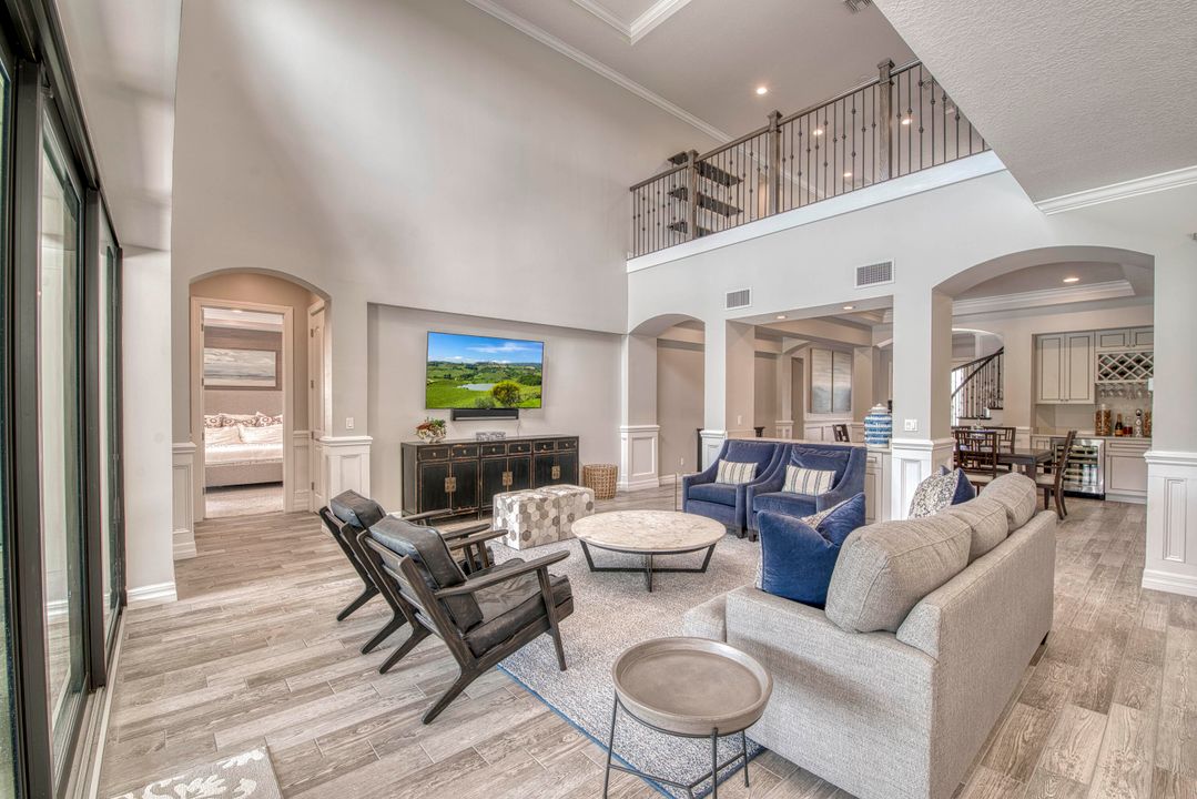 Active With Contract: $2,569,990 (5 beds, 6 baths, 5125 Square Feet)