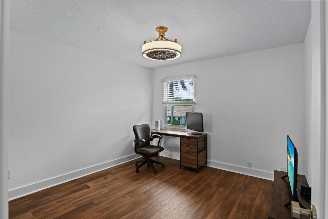 For Sale: $879,000 (3 beds, 2 baths, 2241 Square Feet)