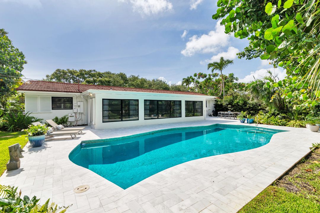 Недавно арендовано: $6,500 (3 спален, 2 ванн, 1900 Квадратных фут)