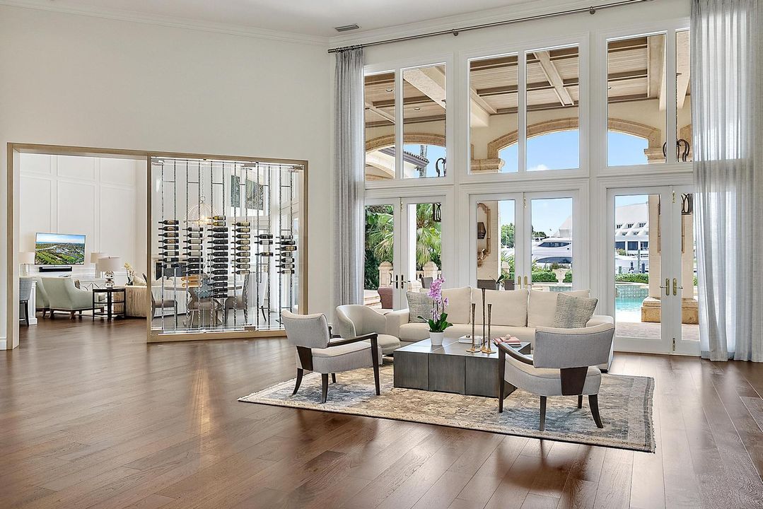 На продажу: $13,750,000 (6 спален, 6 ванн, 7001 Квадратных фут)