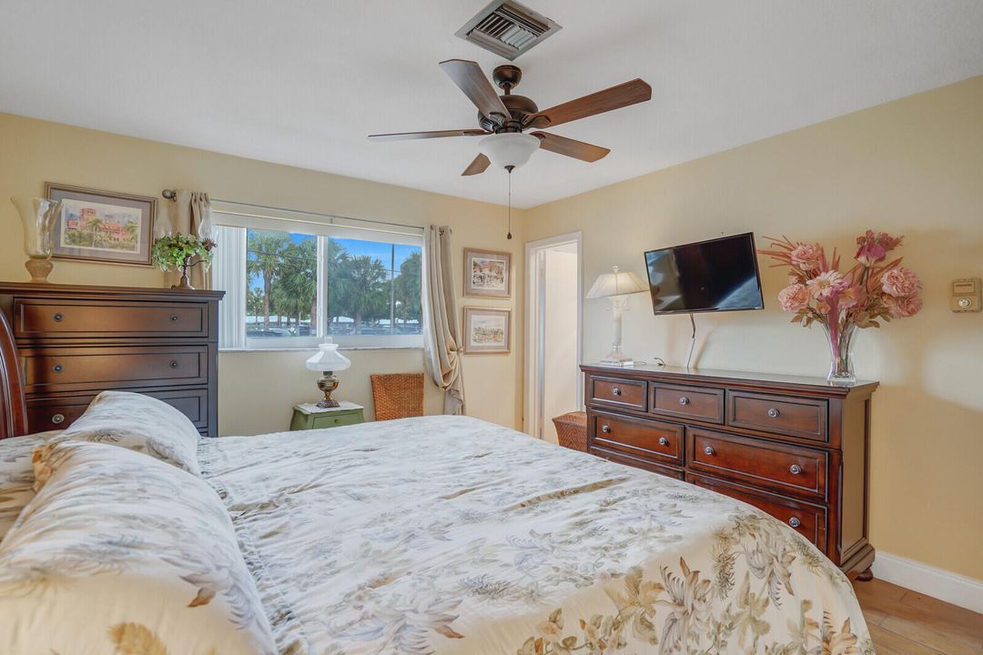 For Sale: $144,000 (1 beds, 1 baths, 800 Square Feet)