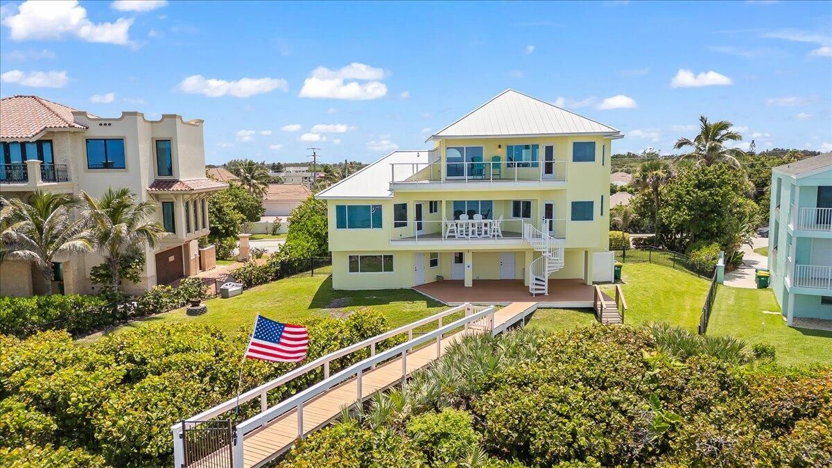 For Sale: $3,385,000 (4 beds, 3 baths, 3195 Square Feet)