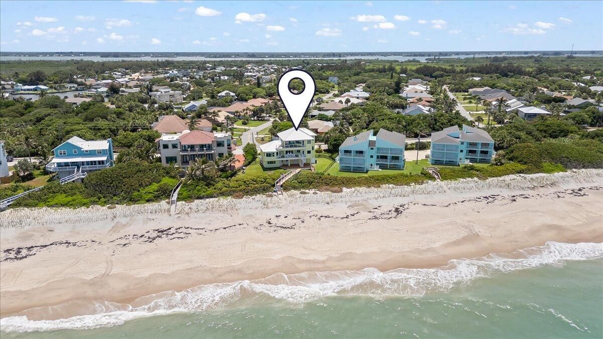 For Sale: $3,385,000 (4 beds, 3 baths, 3195 Square Feet)