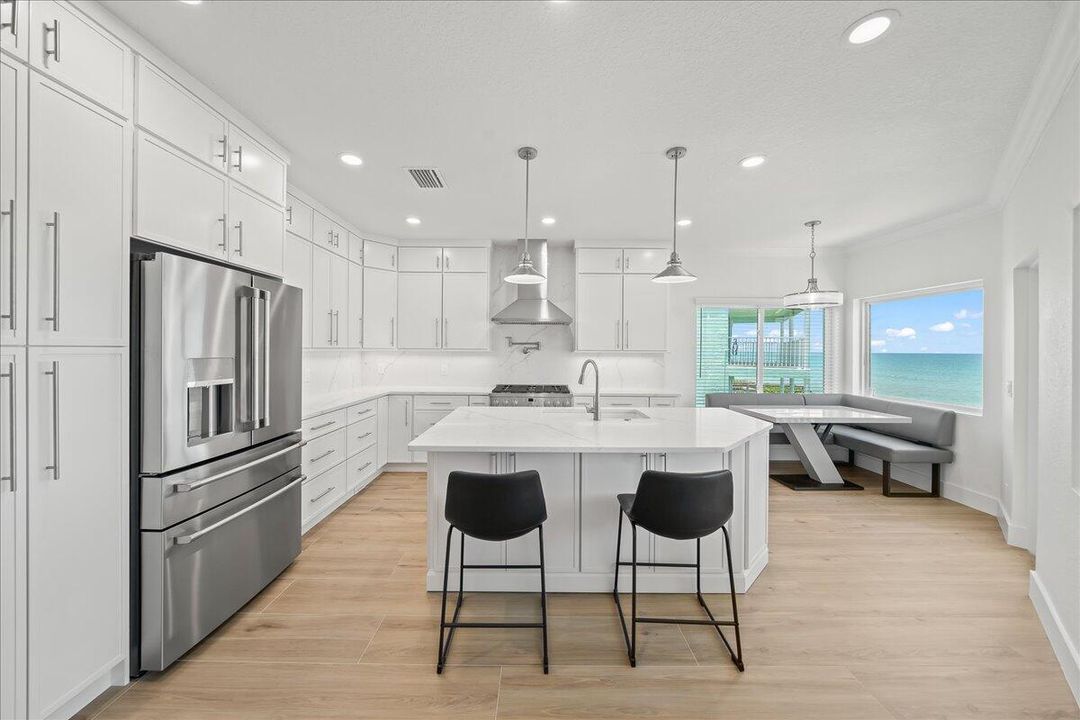 For Sale: $3,385,000 (4 beds, 3 baths, 3195 Square Feet)