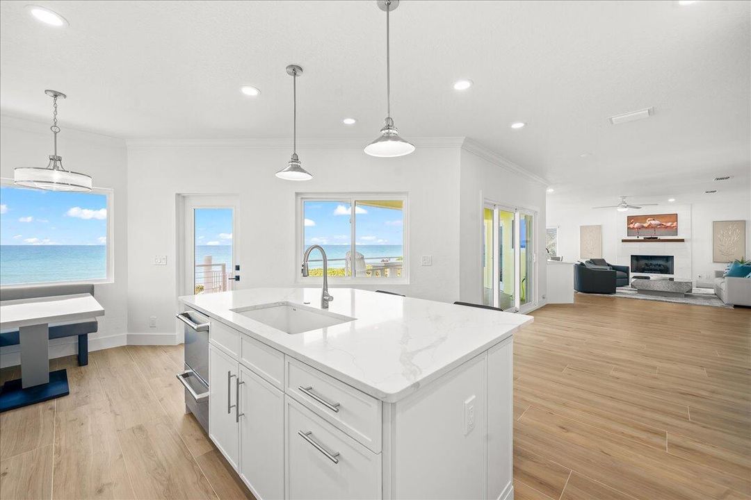 For Sale: $3,385,000 (4 beds, 3 baths, 3195 Square Feet)