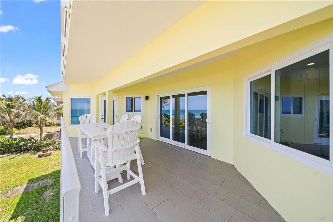 For Sale: $3,385,000 (4 beds, 3 baths, 3195 Square Feet)