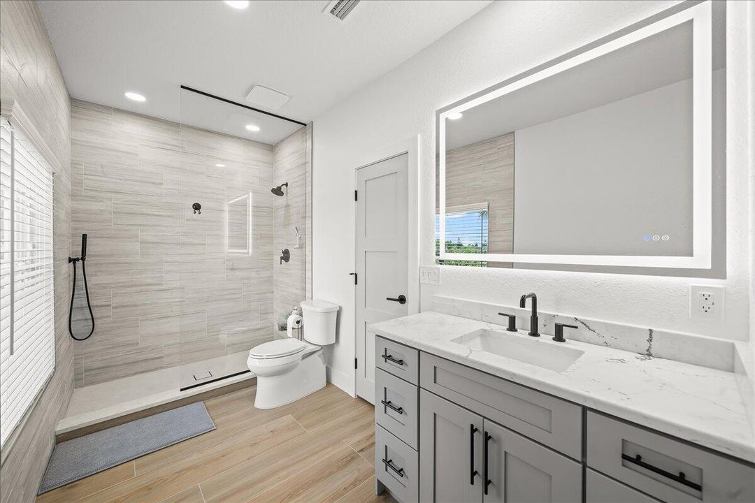 For Sale: $3,385,000 (4 beds, 3 baths, 3195 Square Feet)