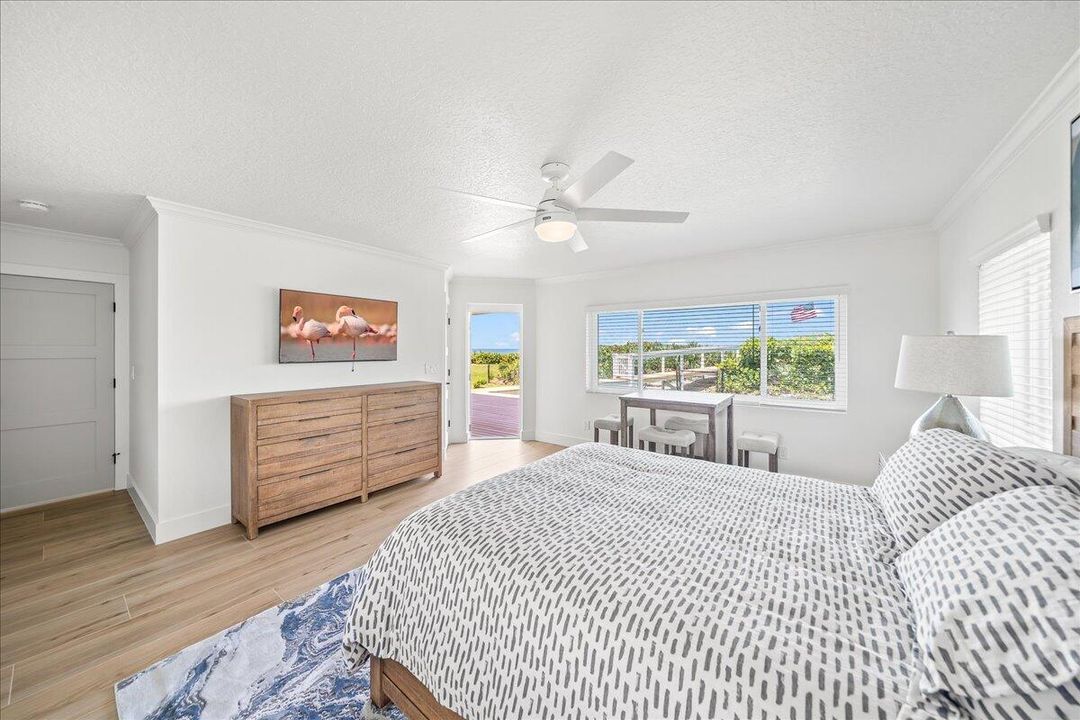 For Sale: $3,385,000 (4 beds, 3 baths, 3195 Square Feet)