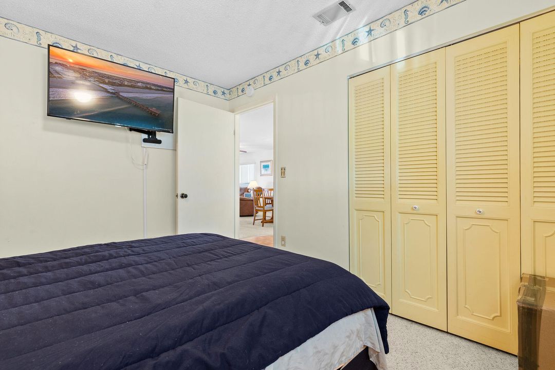 待售: $249,900 (2 贝兹, 2 浴室, 1058 平方英尺)