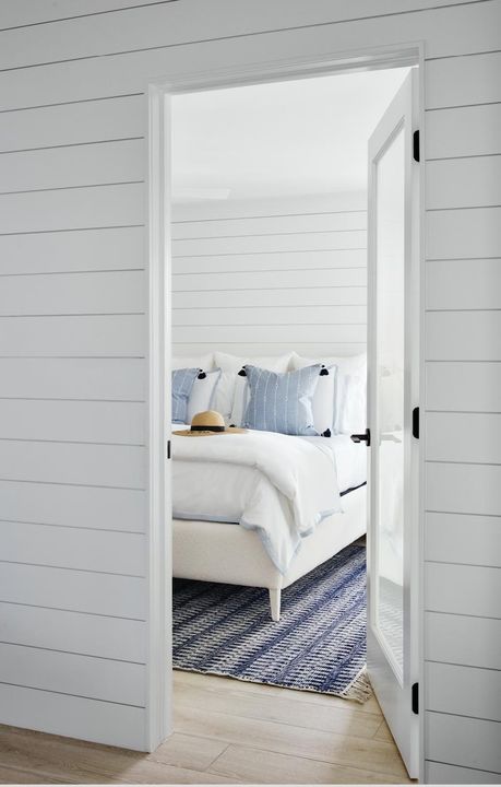 出租: $18,000 (4 贝兹, 3 浴室, 2174 平方英尺)