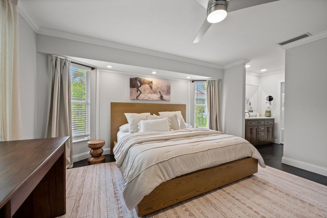 Active With Contract: $8,000 (3 beds, 2 baths, 1562 Square Feet)