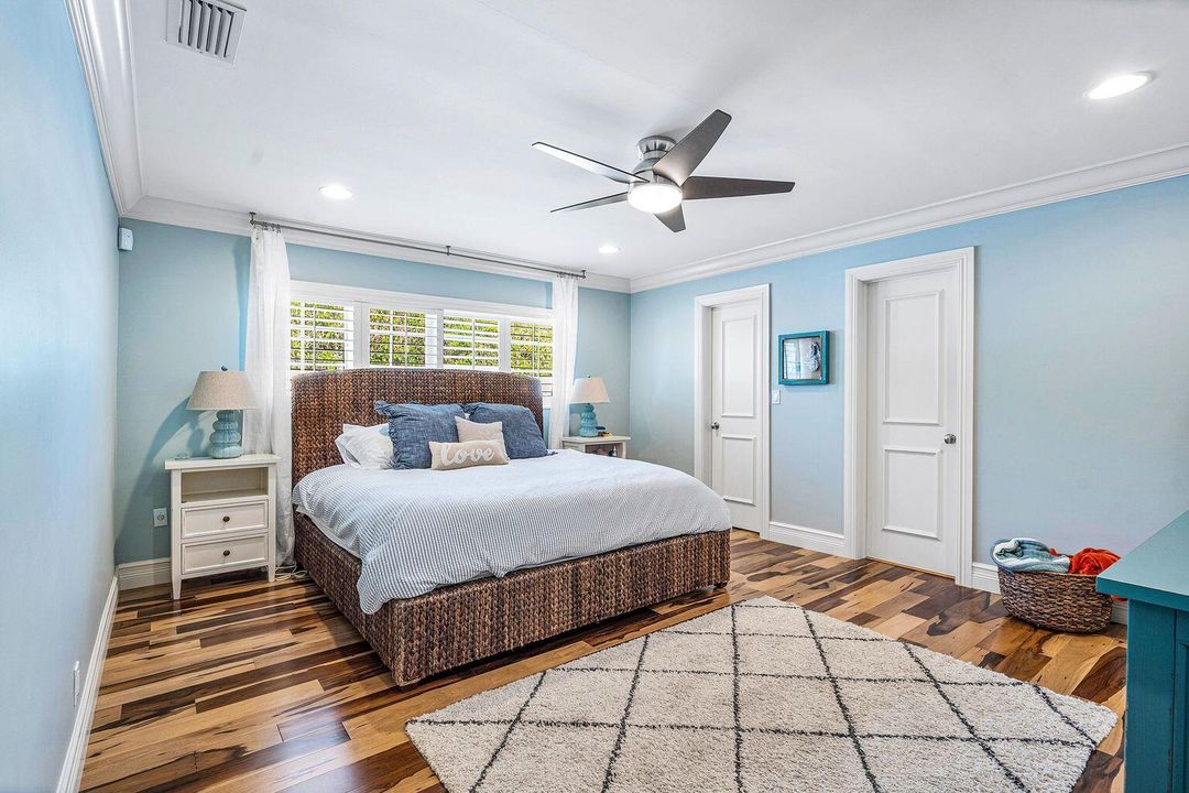 For Rent: $12,500 (4 beds, 3 baths, 1980 Square Feet)