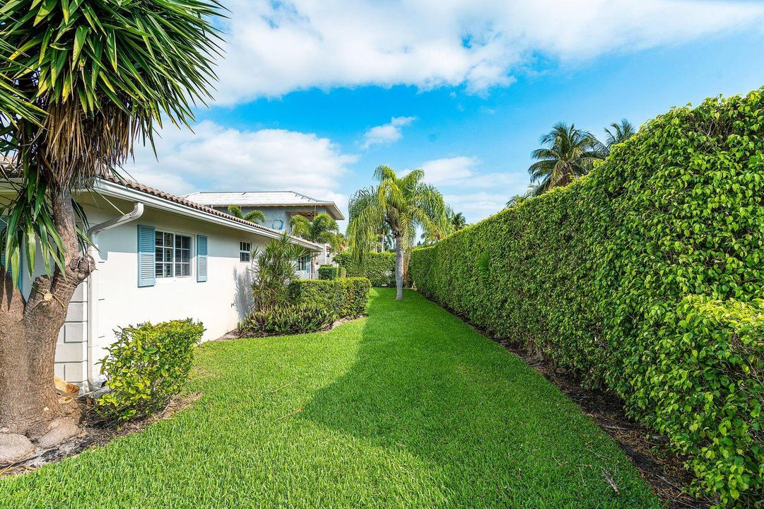 For Rent: $12,500 (4 beds, 3 baths, 1980 Square Feet)