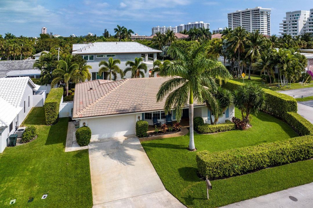 For Rent: $12,500 (4 beds, 3 baths, 1980 Square Feet)