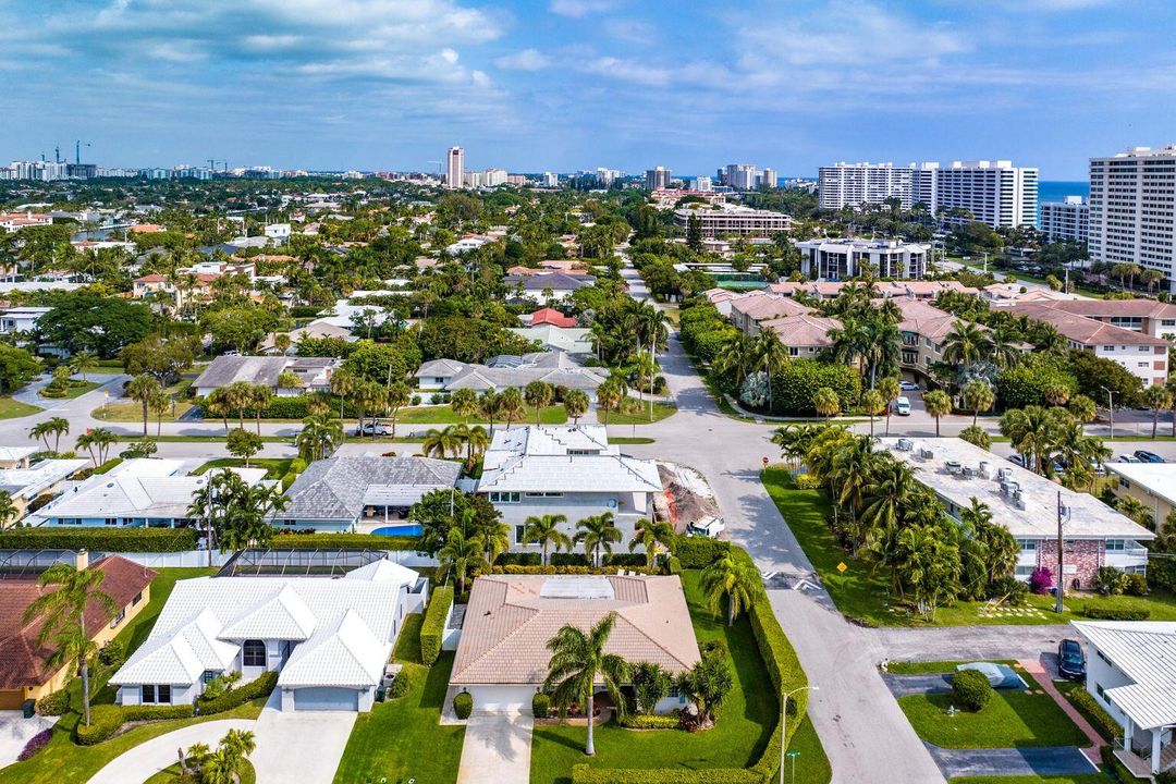 For Rent: $12,500 (4 beds, 3 baths, 1980 Square Feet)